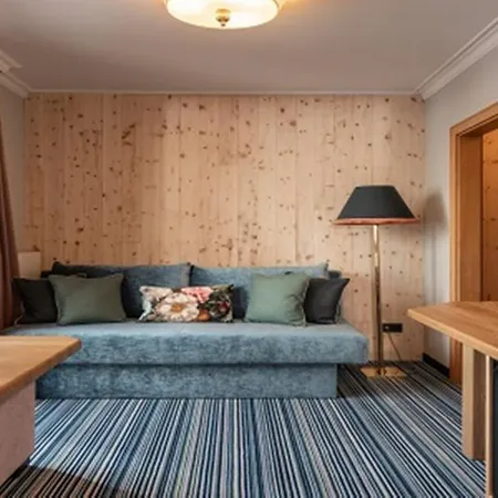 Erzherzog Johann Alpin Style - Adults Only シュラートミンク