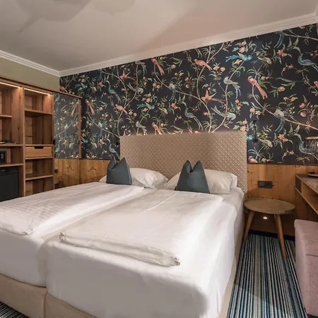 Hotel Erzherzog Johann Alpin Style Hotel - Adults Only 3*