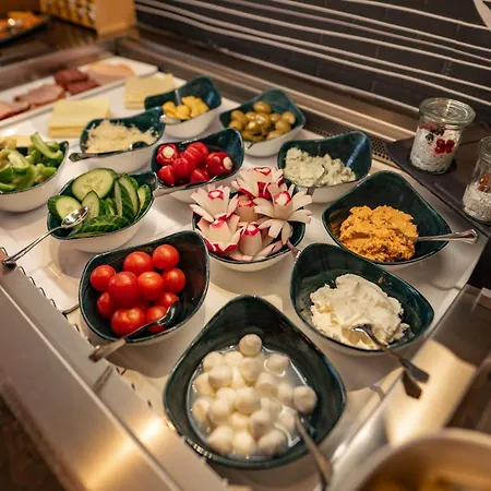 Erzherzog Johann Alpin Style - Adults Only ホテル 4*