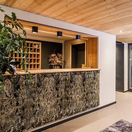 فندق Erzherzog Johann Alpin Style - Adults Only سخلادميخ